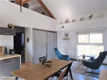 appartement 3 pièces 64 m²