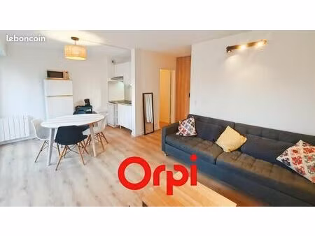 studio 1 pièce 30 m²