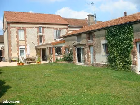 grande maison avec jardin  secteur recherché