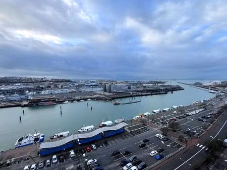 appartement spacieux avec vue imprenable et rénovation de qualité