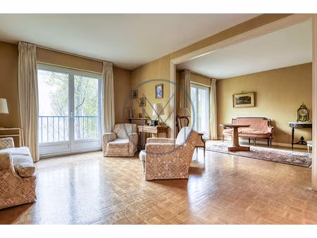 versailles - grand appartement familial 141m² dans une résidence de standing