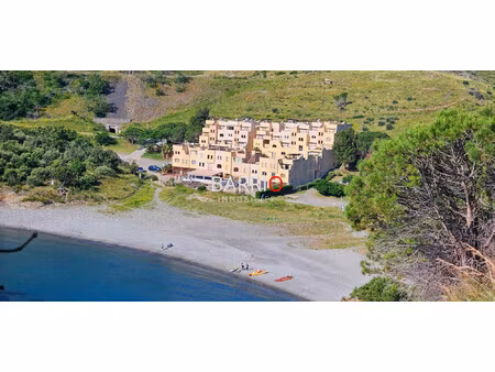 t1 les pieds dans l'eau