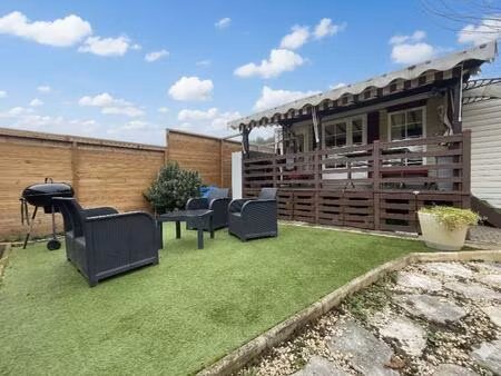 vente bureau 3 pièces 32 m² massieux (01600)