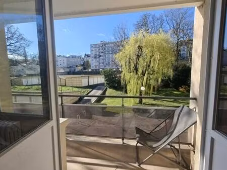 le vieux saint-maur – f3 lumineux avec balcon  proche marne