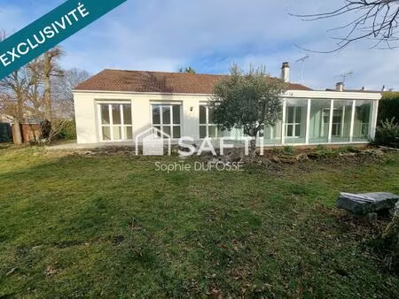 belle opportunité pour ce beau plain-pied lumineux  idéalement situé  de 136 m²  6 pièces 