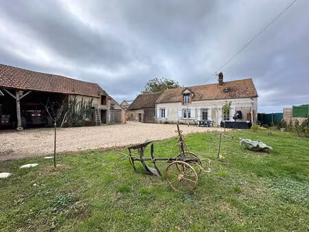 a vendre fermette implantée dans un environnement privilégié