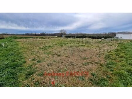 en vente terrain industriel – 55 000 € |château-guibert