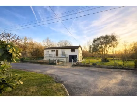 vente maison 5 pièces 110 m² à dieulivol (33580)  101 992 €