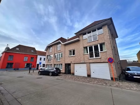 appartement te huur in lievegem met 1 slaapkamer