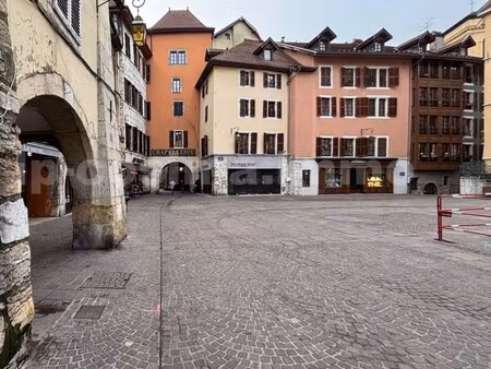 achat local commercial 28m² annecy 74000