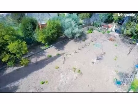 terrain 340 m² congenies