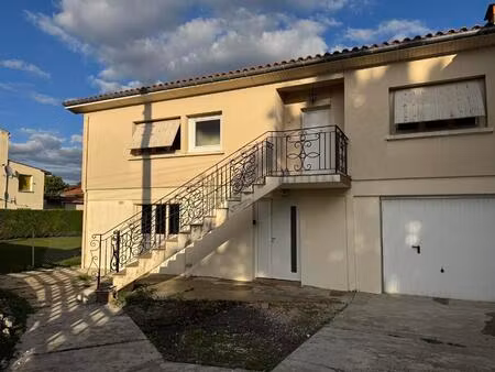 location maison 5 pièces 126 m² à agen (47000)