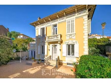maison de luxe à vendre à cannes : 1 330 000 € | 198m²
