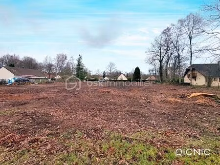 lotissement de 1 968 m² à la ferte-frenel