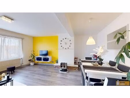 denderleeuw: 2 slpk app. nabij treinstation