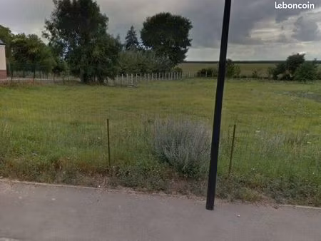 terrain 2 260 m² herleville