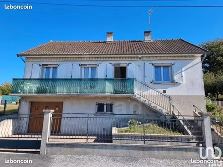 maison habitable de suite - 3 chambres - garage - grenier et jardin clôturé