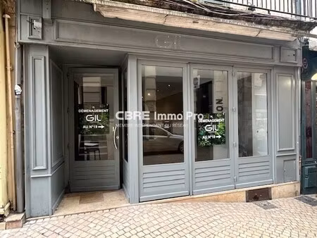 location local commercial 57m²