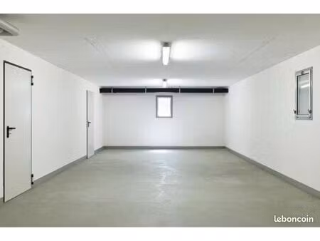 hivernage voiture sportive ou collection