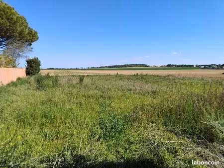 terrain 802 m² bourgneuf