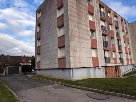 appartement 4 pièces 75 m²