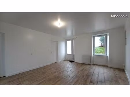 maison lumineuse rénovée 82.7 m² 3 chambres et bureau jardin