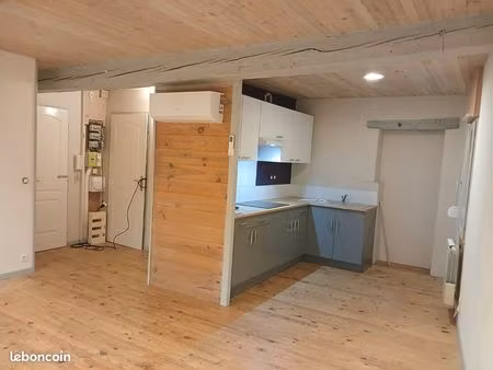 t2 climatisé hyper centre ville