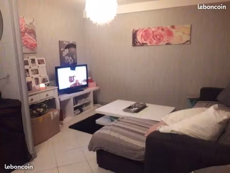 studio 1 pièce de 23 m2