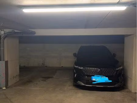 parking à louer