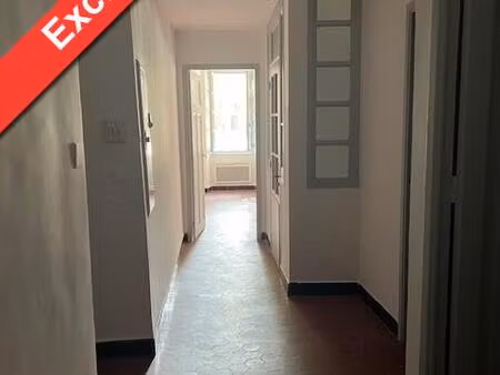 location appartement 3 pièces 63m² brignoles 83170