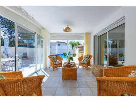 villa 6 pièces 161 m2 l'atelier de l'immo - votre havre de paix familial à saturargues !