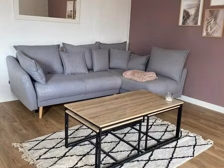 grand t2 avec balcon et parking