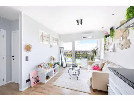 appartement te koop in knokke-heist met 1 slaapkamer