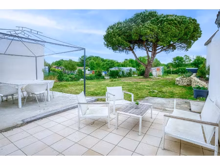 vente maison 4 pièces 113 m² à marennes (17320)  240 000 €