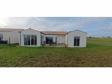 vente maison 4 pièces  144.49m²  saint