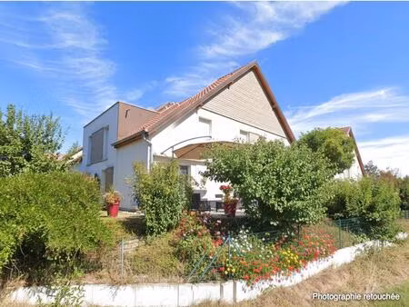 appartement duplex de standing dans un environnement résidentiel privilégié