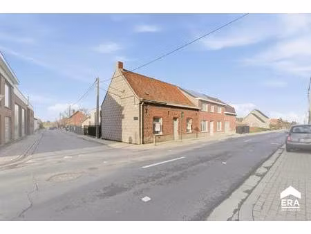 huis te koop in zonnebeke met 3 slaapkamers