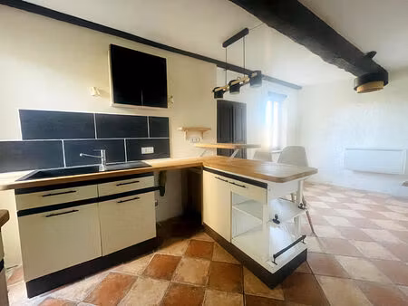 vente maison 6 pièces  130.00m²  les aires