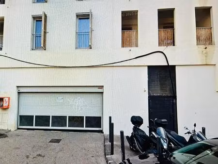location commerce 20 m² à marseille 6 (13006)