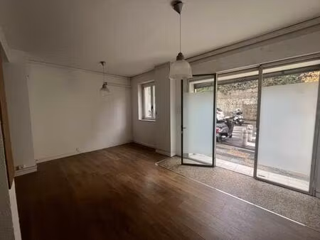 location bureau 60 m² à ajaccio (20000)