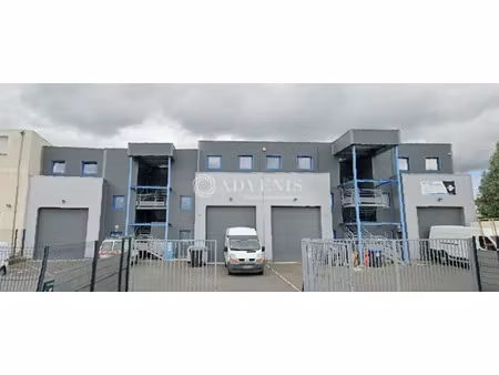 local d'activite a vendre