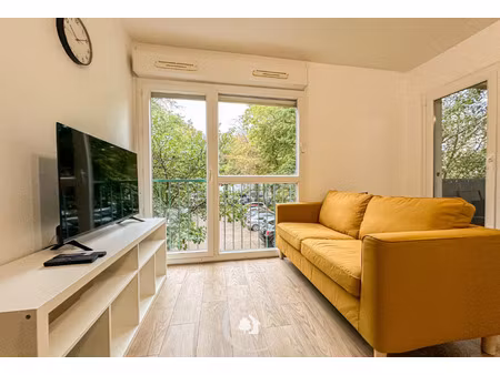 chambre meublée - colocation etudiante - tramway a pieds
