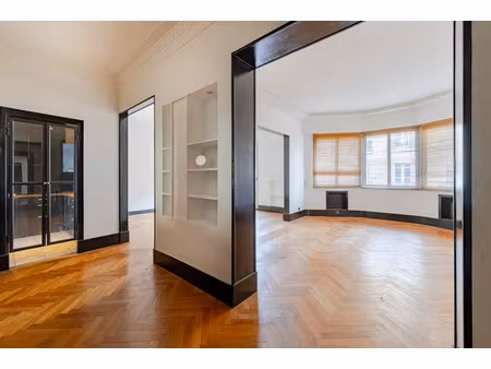 vente appartement 4 pièces 162m2 marseille 8eme (13008) - 580000 € - surface privée