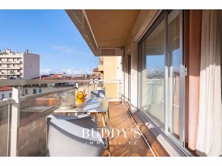 vente appartement 2 pièces 43m2 marseille 7eme (13007) - 250000 € - surface privée