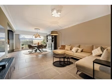 appartement te koop in zwijndrecht met 3 slaapkamers