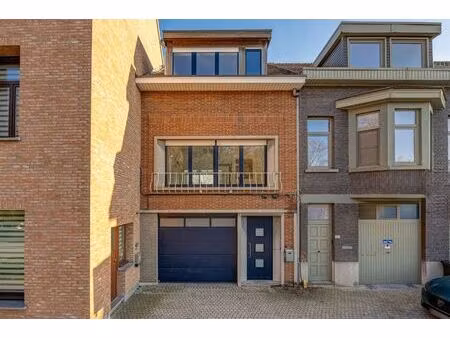 huis te koop in brasschaat met 4 slaapkamers