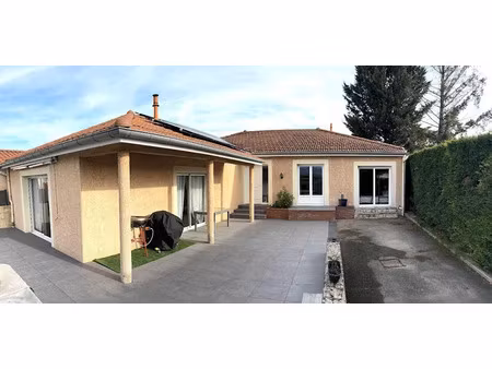 vente maison 6 pièces 160 m² à sury-le-comtal (42450)  385 000 €