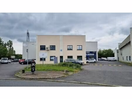 local professionnel a louer