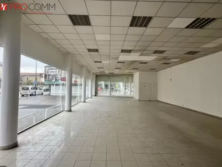 local d'activite a louer