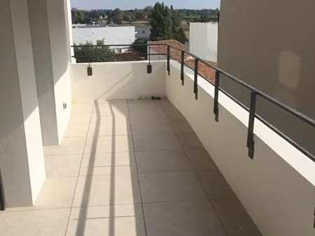 location appartement 2 pièces 35 m² à lattes (34970)